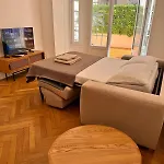 Luxury With Private Terrace In Σπίτι διακοπών Νίκαια