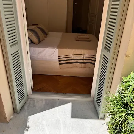 Luxury With Private Terrace In 펜션