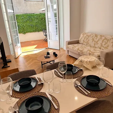 Luxury With Private Terrace In ניס